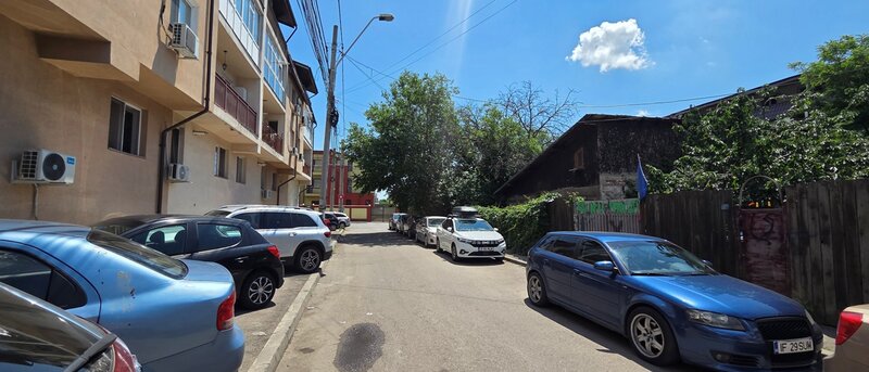 Berceni, str. Crestesti, stradal, doar 10 minute metrou Aparatori,